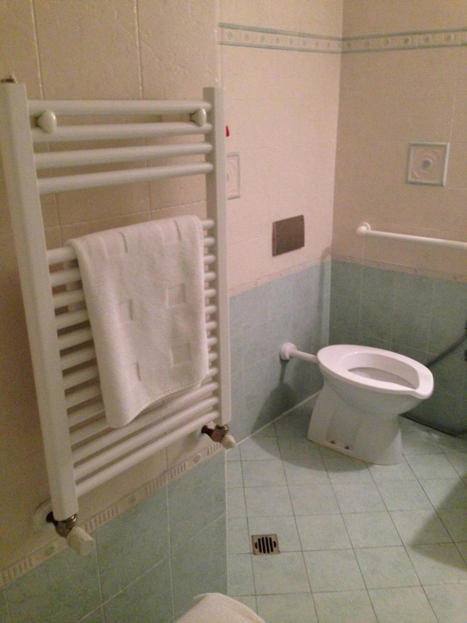 Caprice Hotel Avigliana Szoba fotó