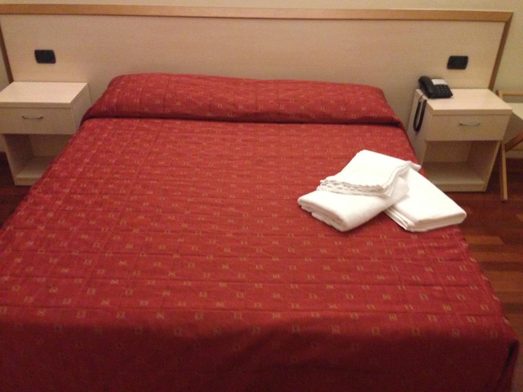 Caprice Hotel Avigliana Kültér fotó